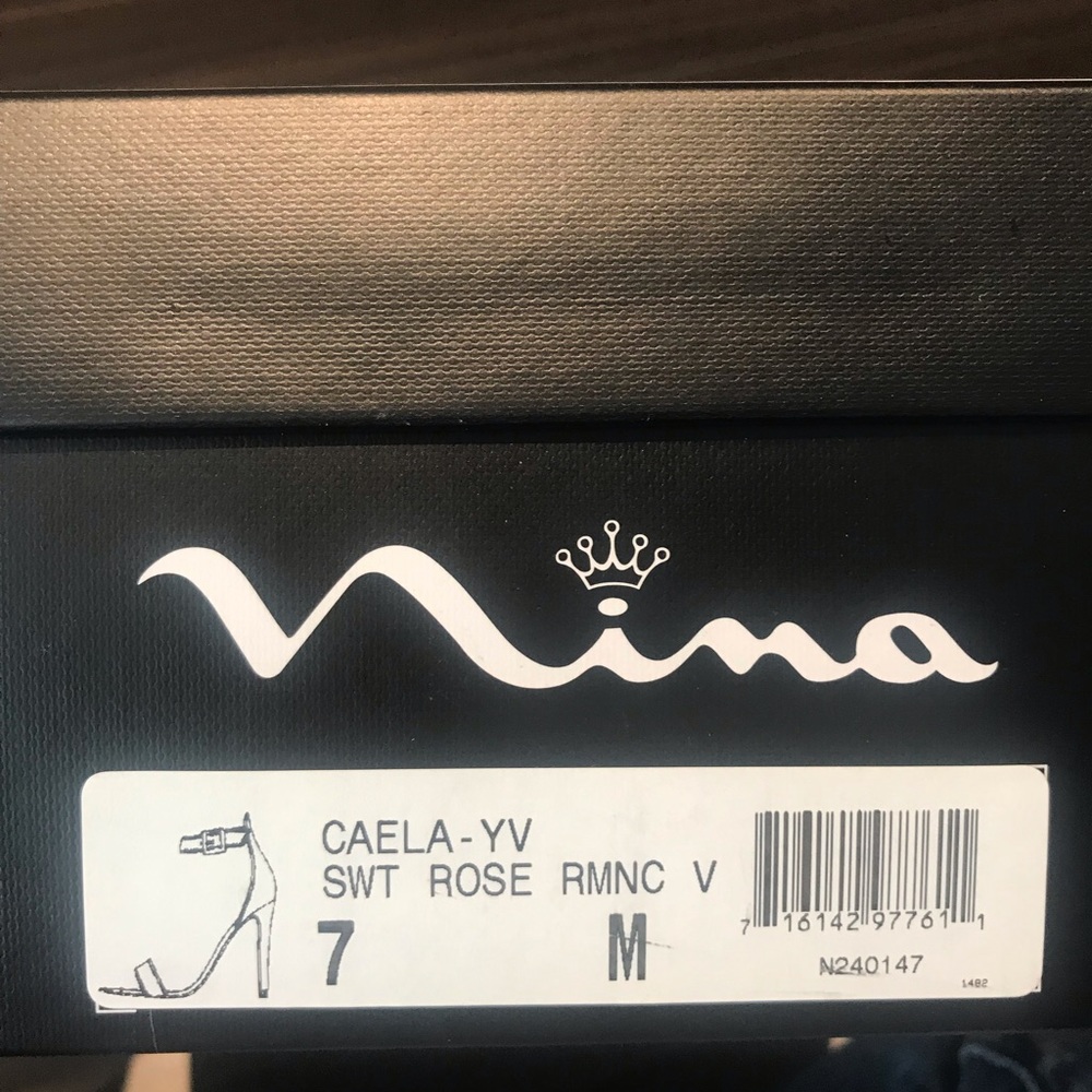 Nina Velvet Heeled Sanals - Picture 8 of 12
